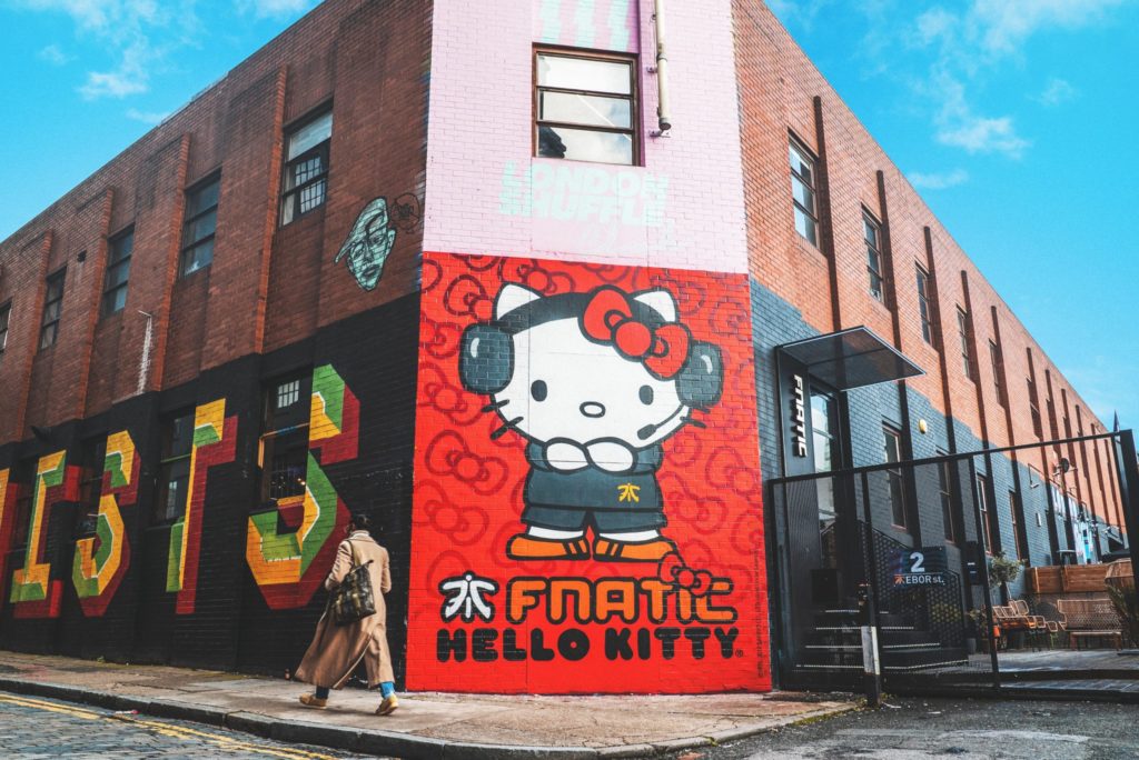 fnatic-releases-hello-kitty-merchandise-in-partnership-daily-esports